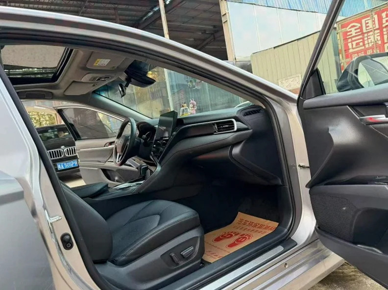 丰田凯美瑞 后面外观三