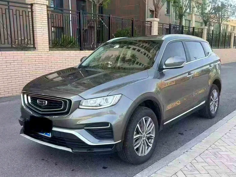 吉利博越 正面外观二