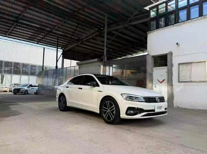 大众凌渡 正面外观三