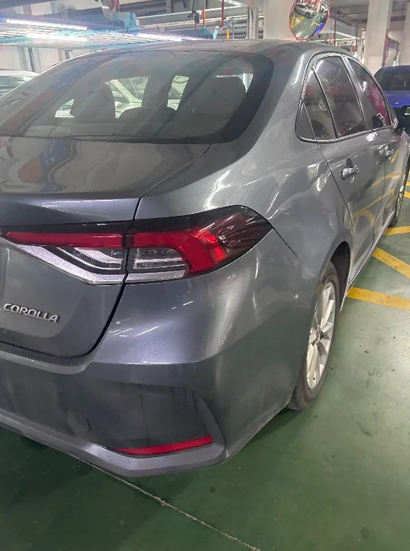 丰田卡罗拉 后面外观一