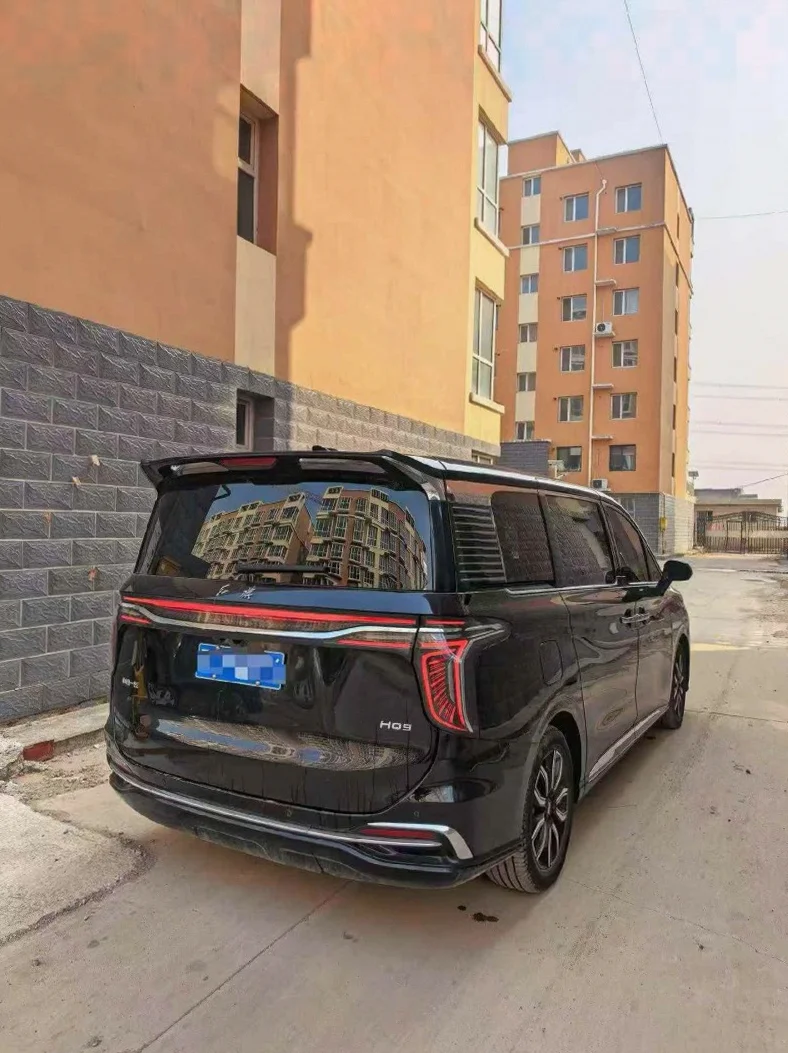 红旗HQ9 内饰前排