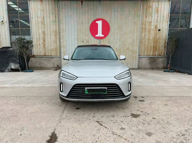 22年华为智选问界M5增程四驱性能版