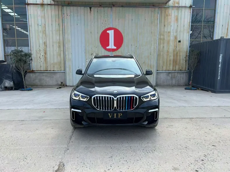 23年宝马X5 3.0T高配