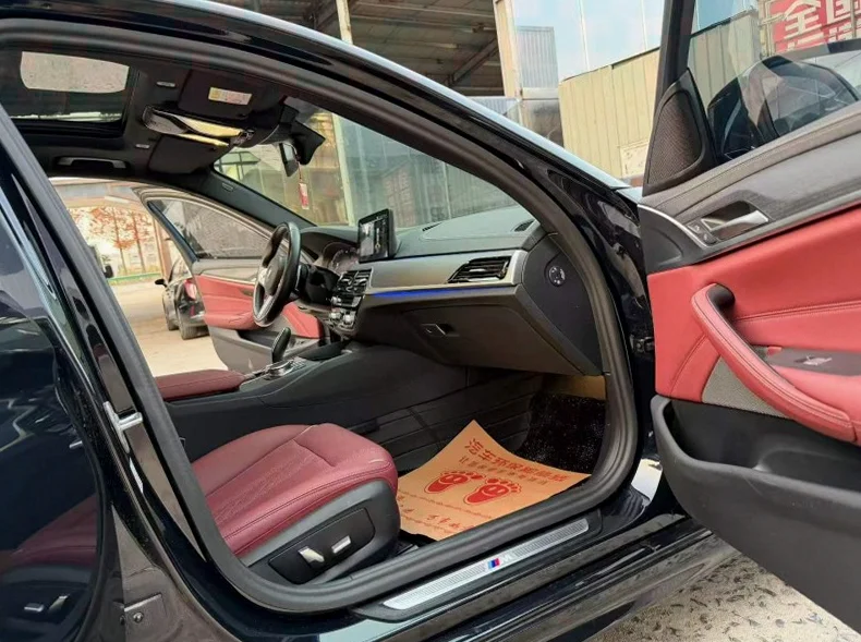 宝马5系 后面外观三