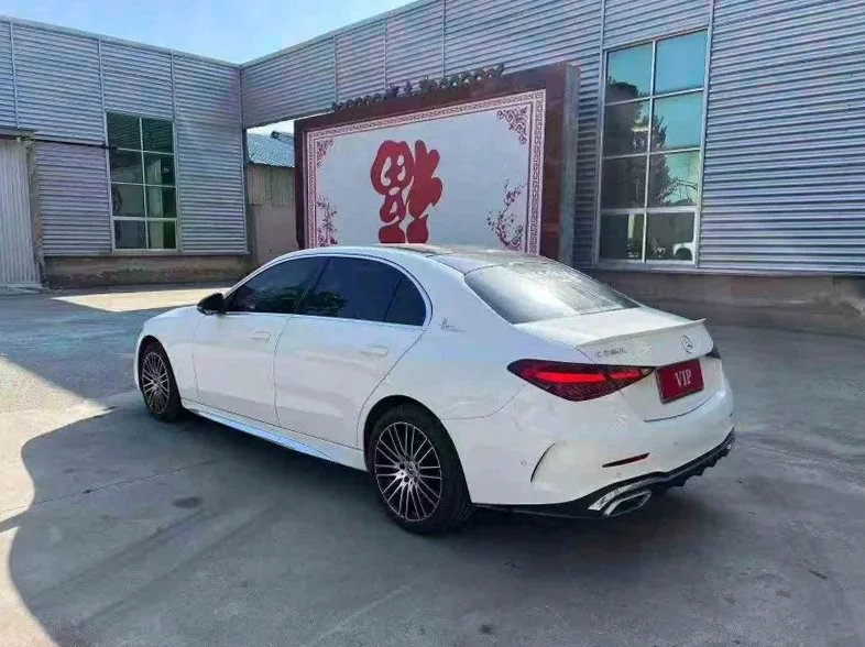 奔驰C 内饰前排