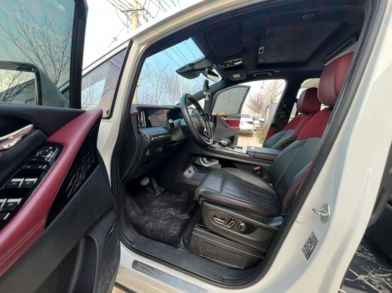 传祺M8 后面外观二