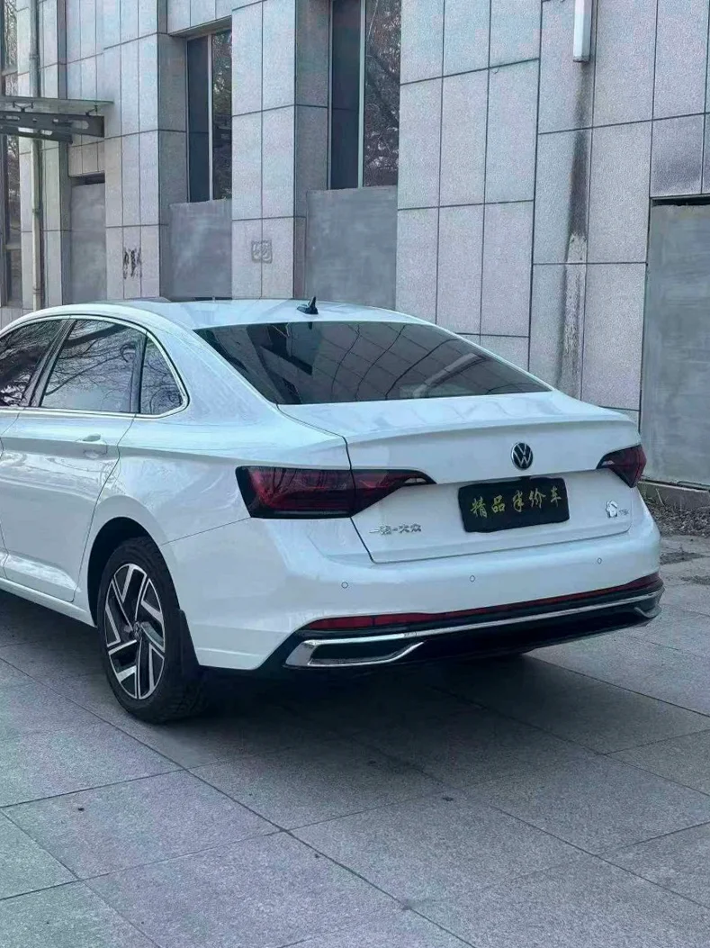 大众速腾 后面外观三