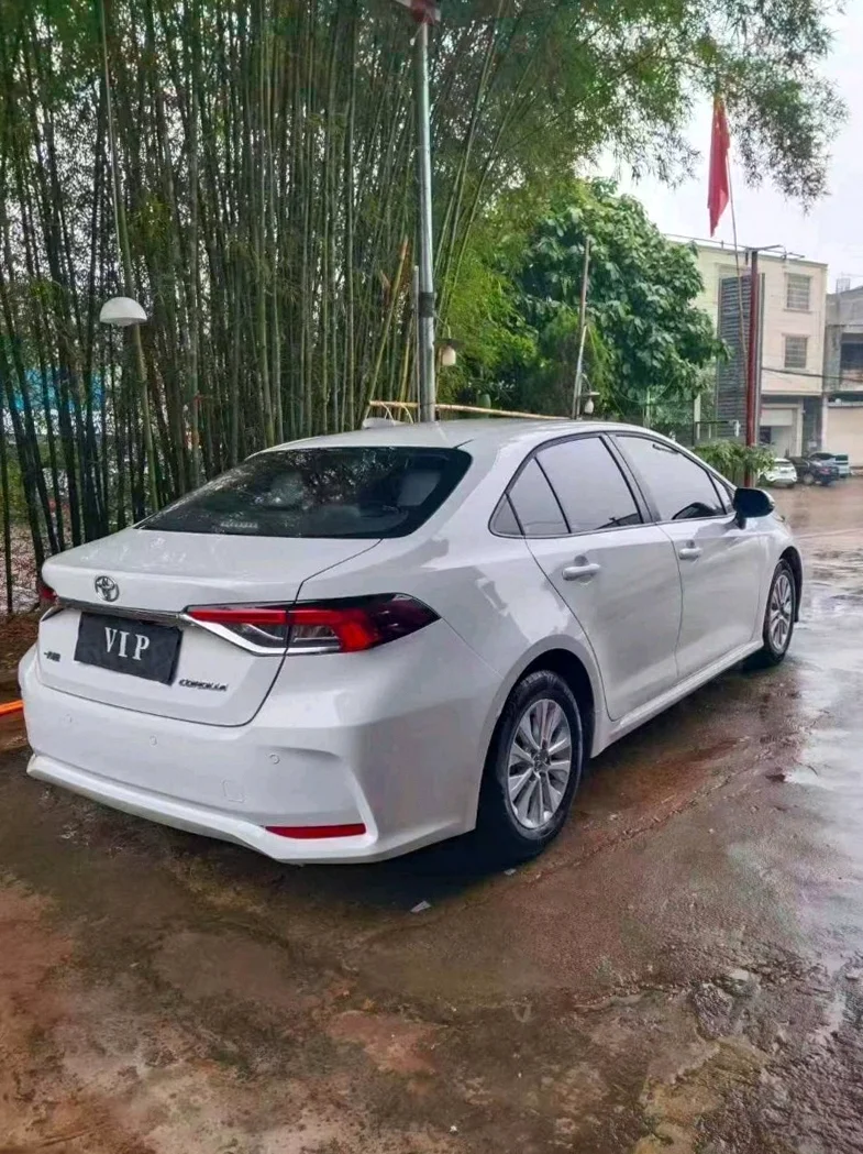 丰田卡罗拉 后面外观二