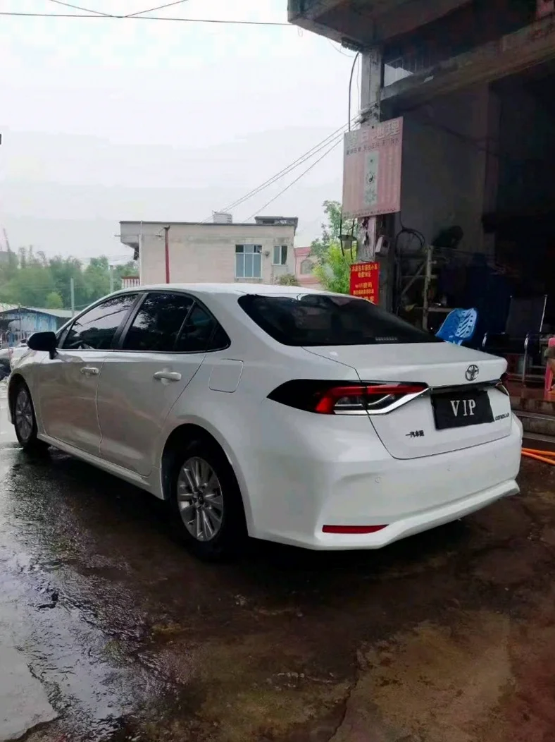 丰田卡罗拉 正面外观三