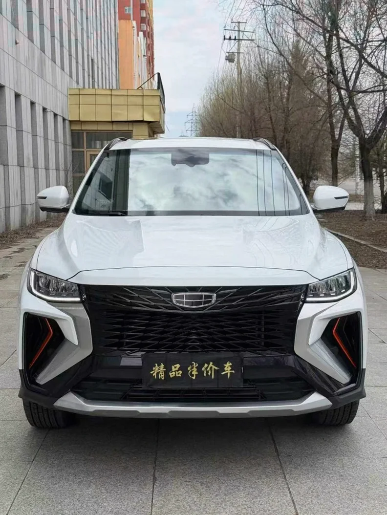 23年吉利博越X 1.8T