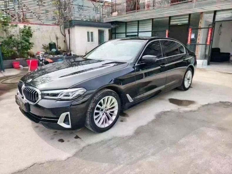 宝马5系 正面外观二