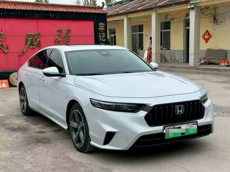 本田英诗派 正面外观三