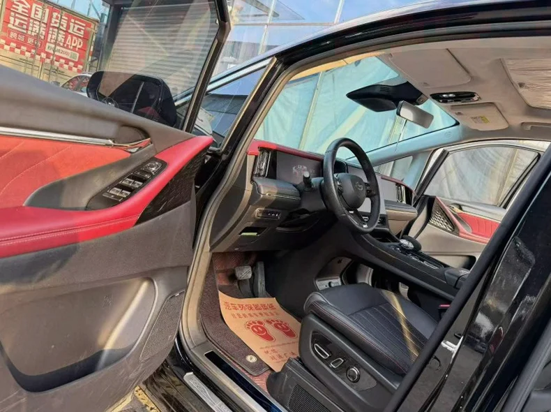 传祺E9 后面外观一