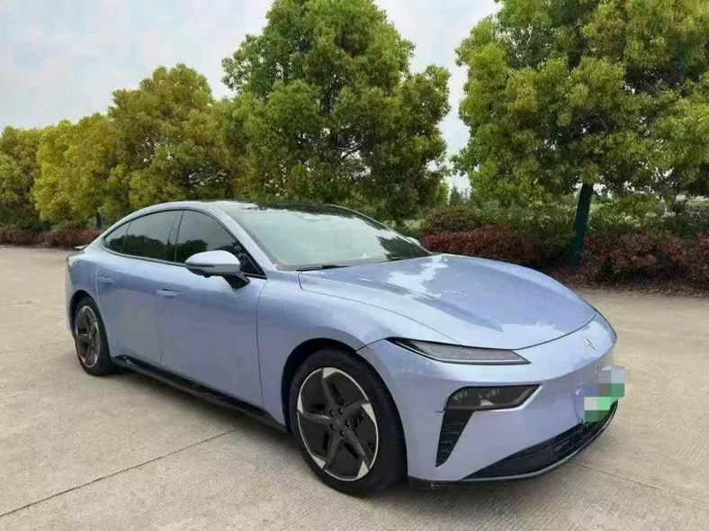 东风奕派 正面外观三