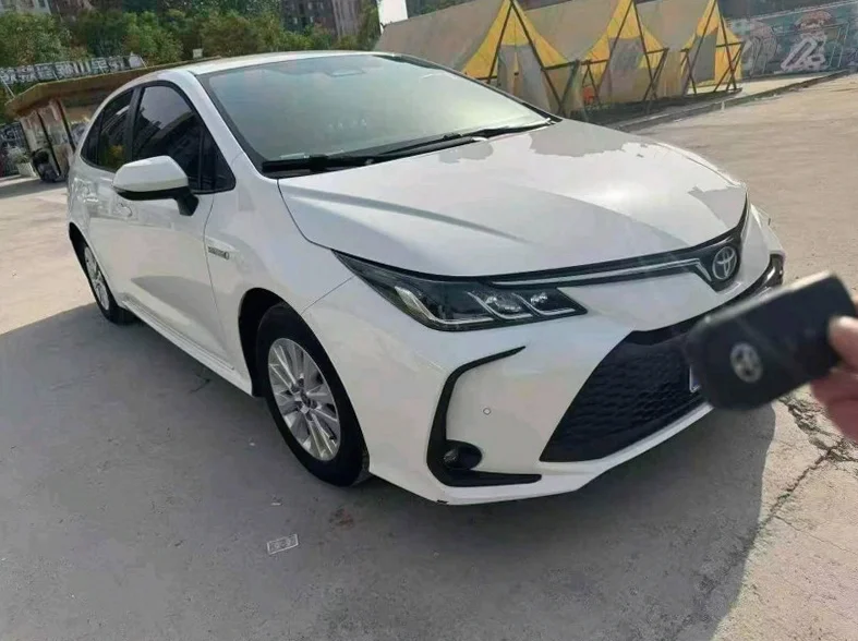 丰田卡罗拉 正面外观二