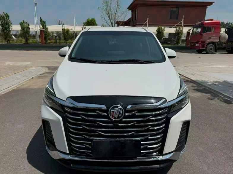 24年别克GL8 652T