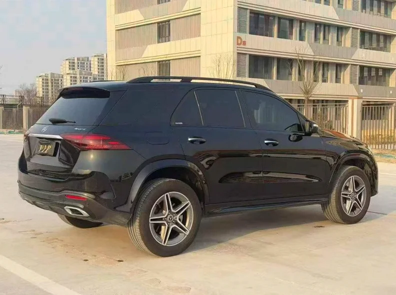 奔驰GLE 内饰前排