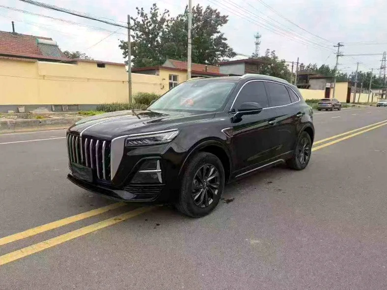 红旗HS5 正面外观三