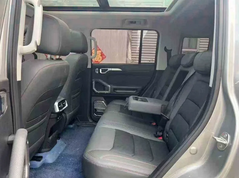 奇瑞捷途 后面外观一