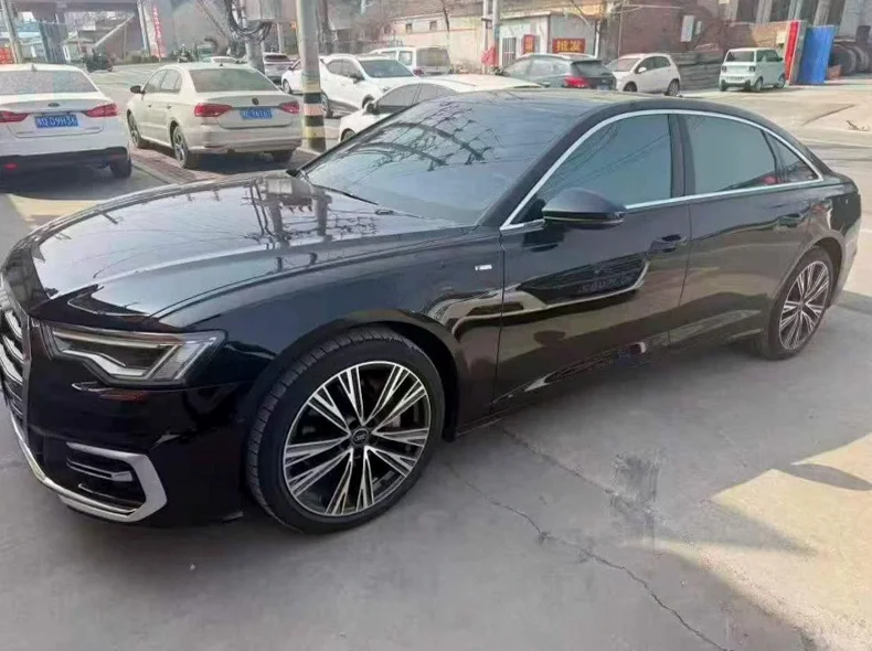 奥迪A6L 正面外观三