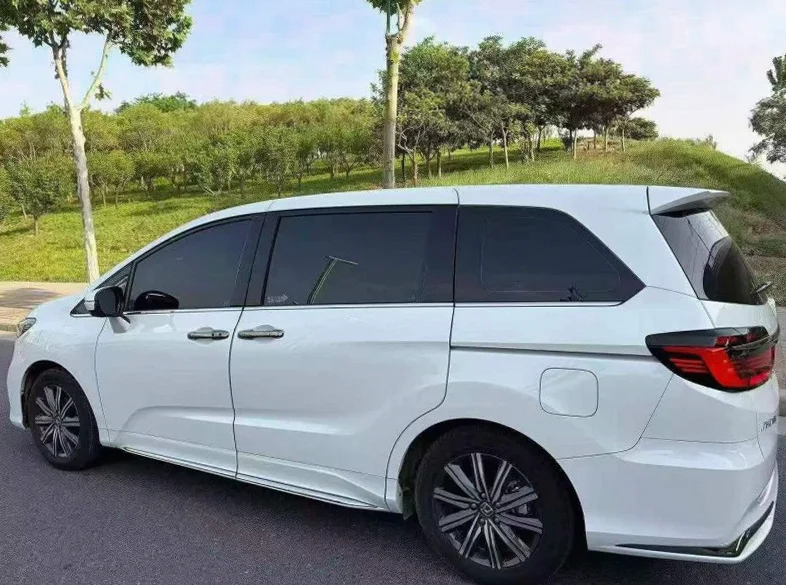 本田奥德赛 内饰后排