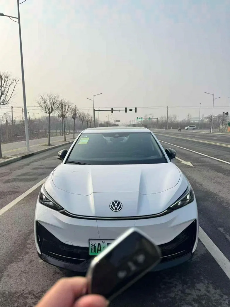 25年大众ID.UNYX 与众06