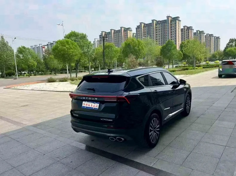 奇瑞捷途 内饰后排