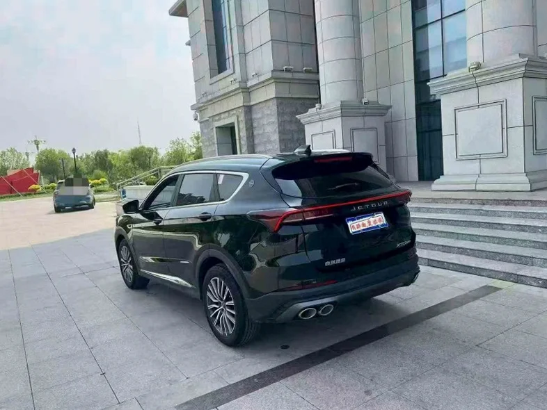 奇瑞捷途 驾驶室