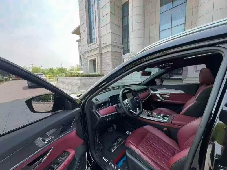 奇瑞捷途 后面外观二