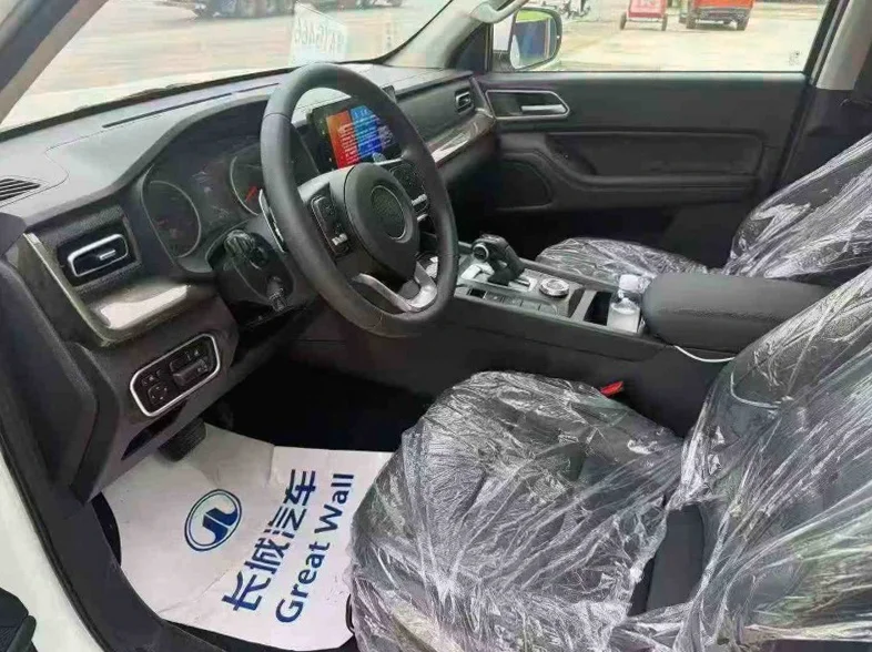 长城汽车炮 后面外观三