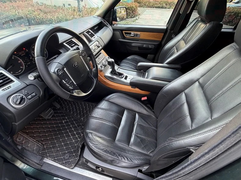 路虎揽胜运动 后面外观三