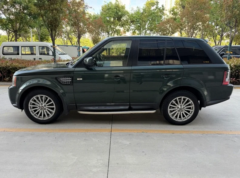 路虎揽胜运动 后面外观二