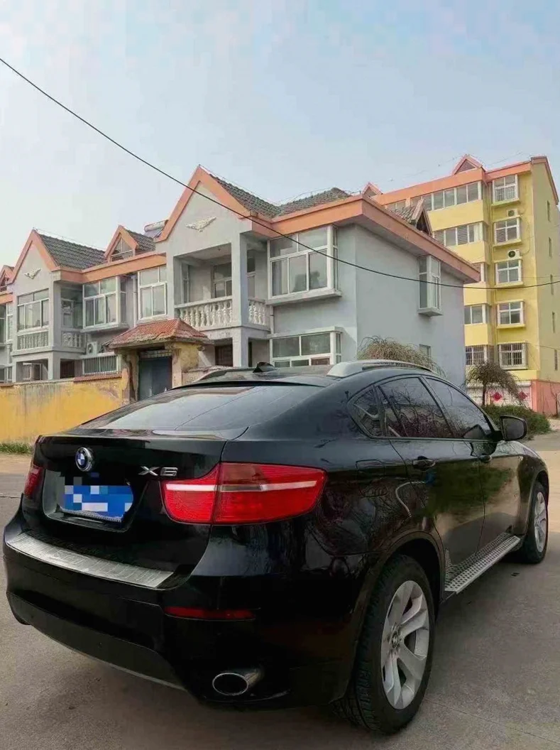 宝马X6 内饰前排