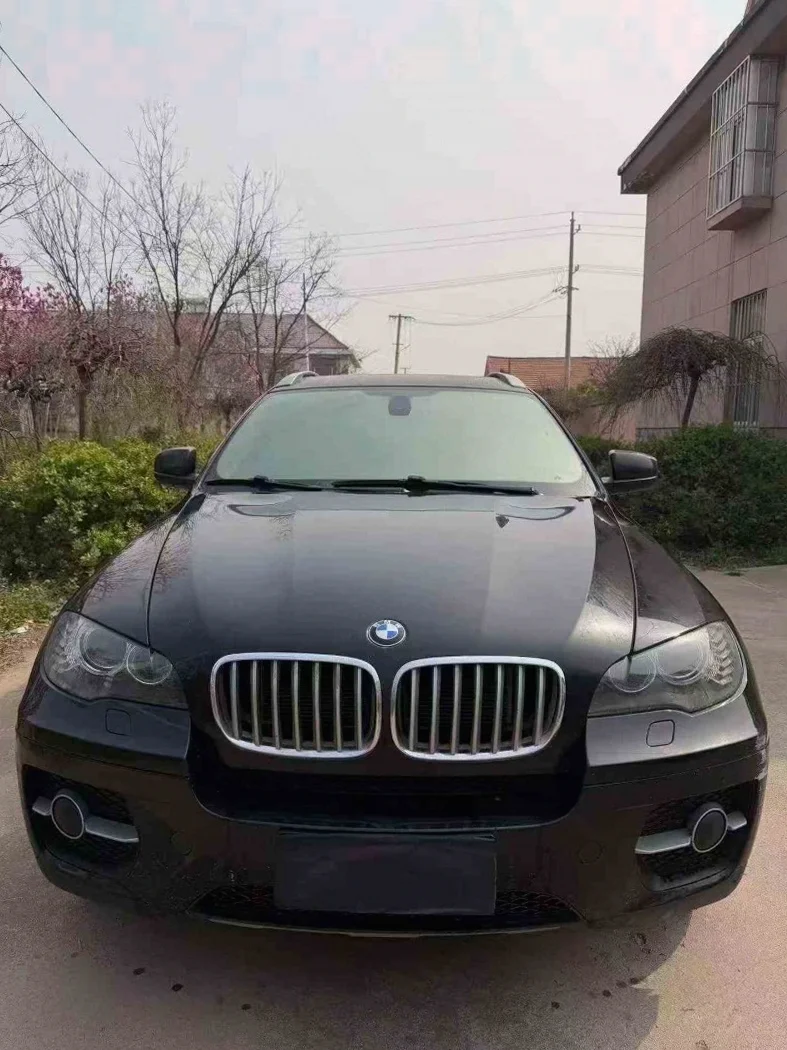 13年宝马X6 3.0T豪华