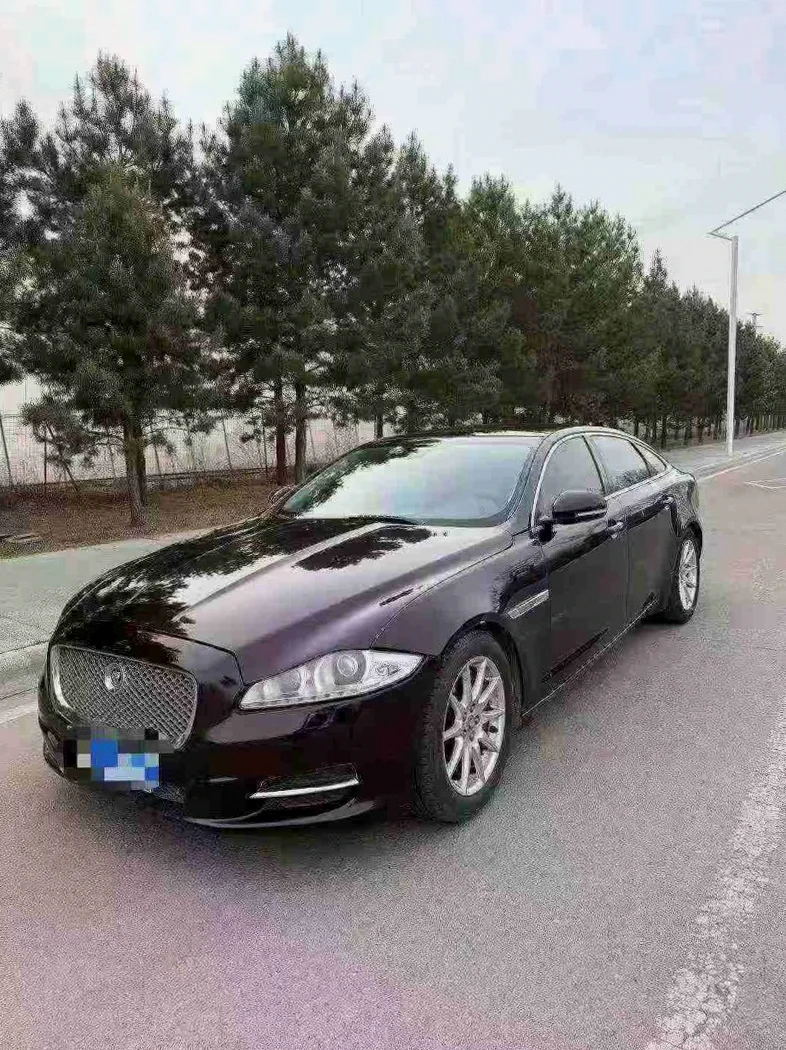 捷豹XJL 正面外观二