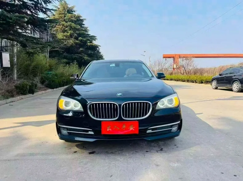 14年宝马730Li豪华型