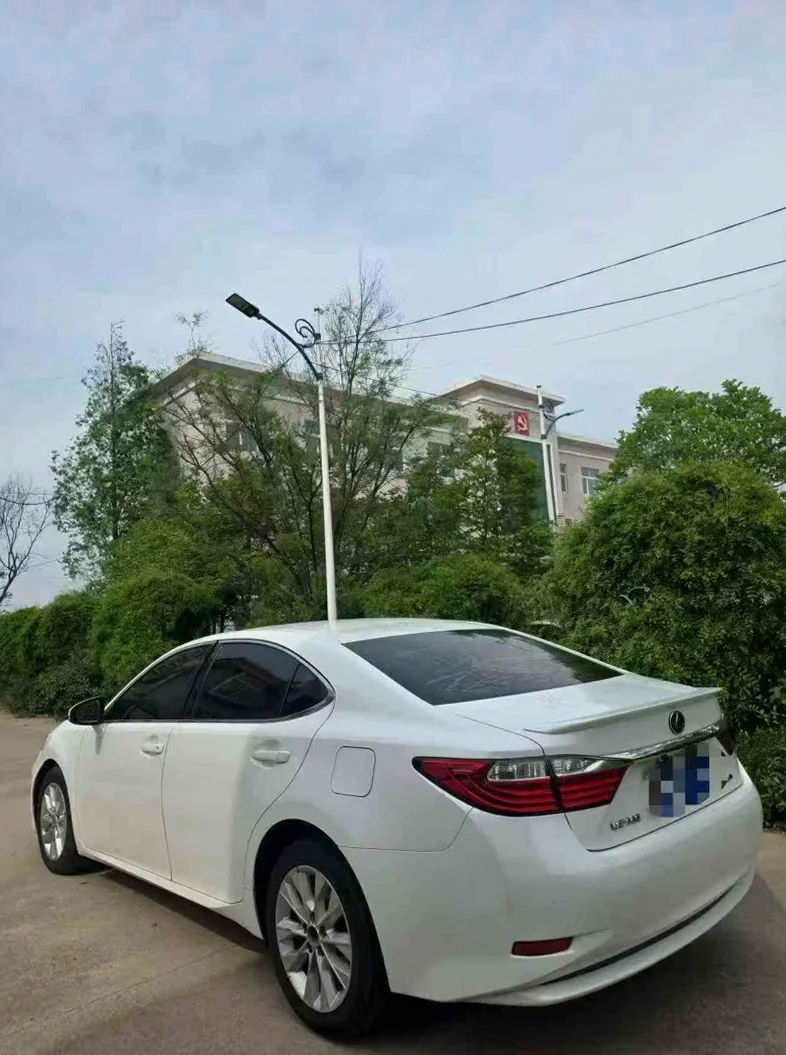 雷克萨斯ES 内饰后排