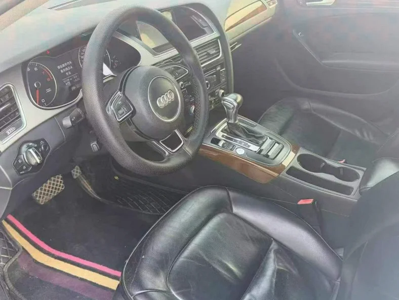 奥迪A4L 后面外观三