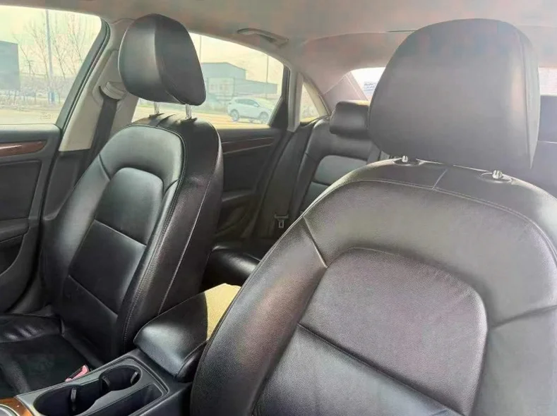 奥迪A4L 后面外观二