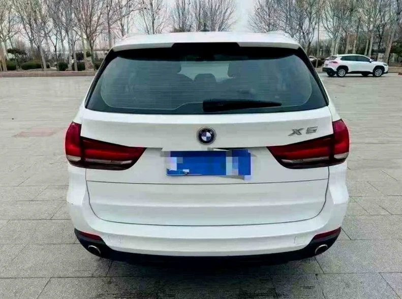 宝马X5 内饰前排