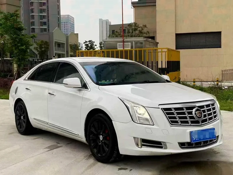 凯迪拉克XTS 正面外观二