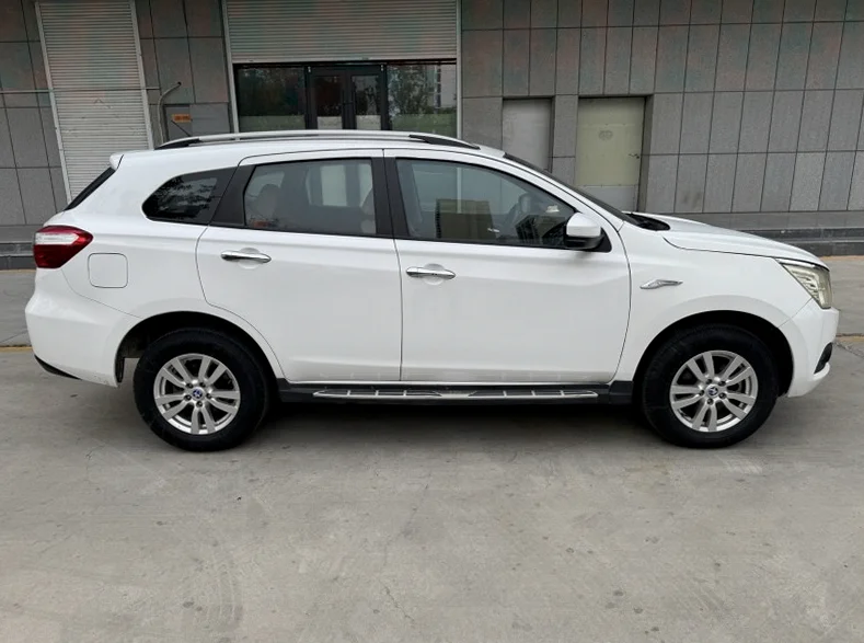 启辰T70 后面外观一