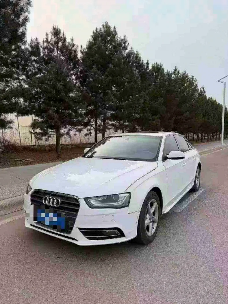 奥迪A4L 正面外观二