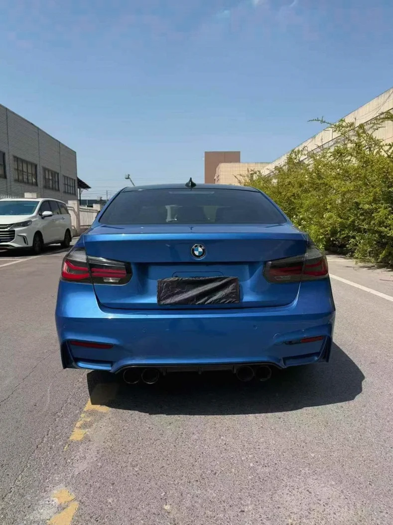 宝马3系 后面外观三