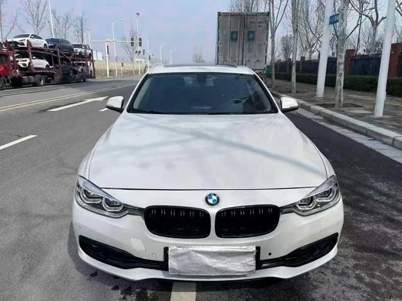 17年宝马318 1.5T时尚型