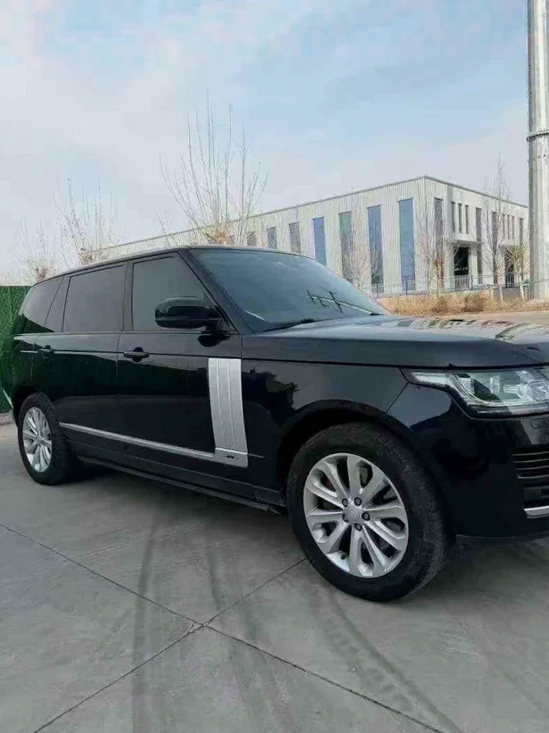 路虎揽胜行政 正面外观二