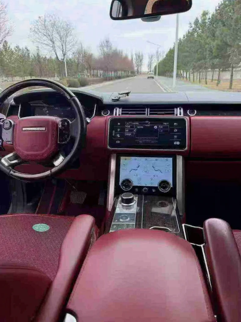 路虎揽胜行政 后面外观三