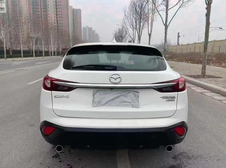 马自达CX-4 后面外观二