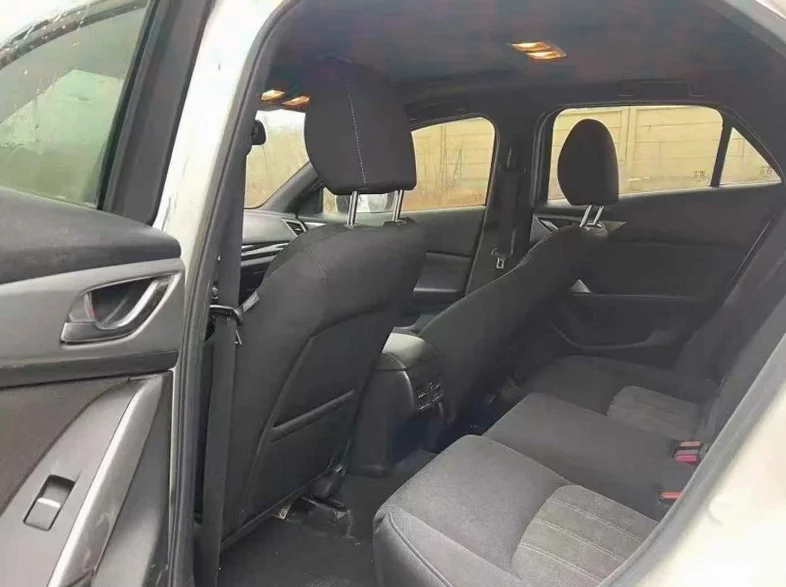 马自达CX-4 内饰前排