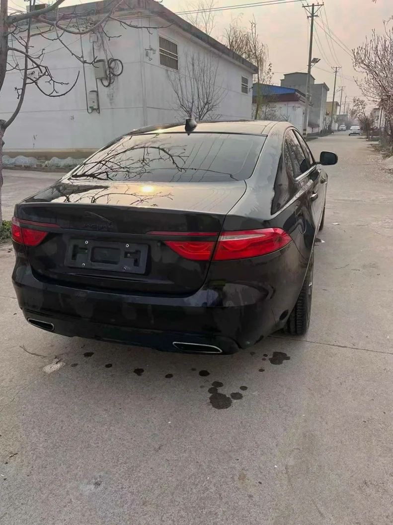 捷豹XFL 后面外观二